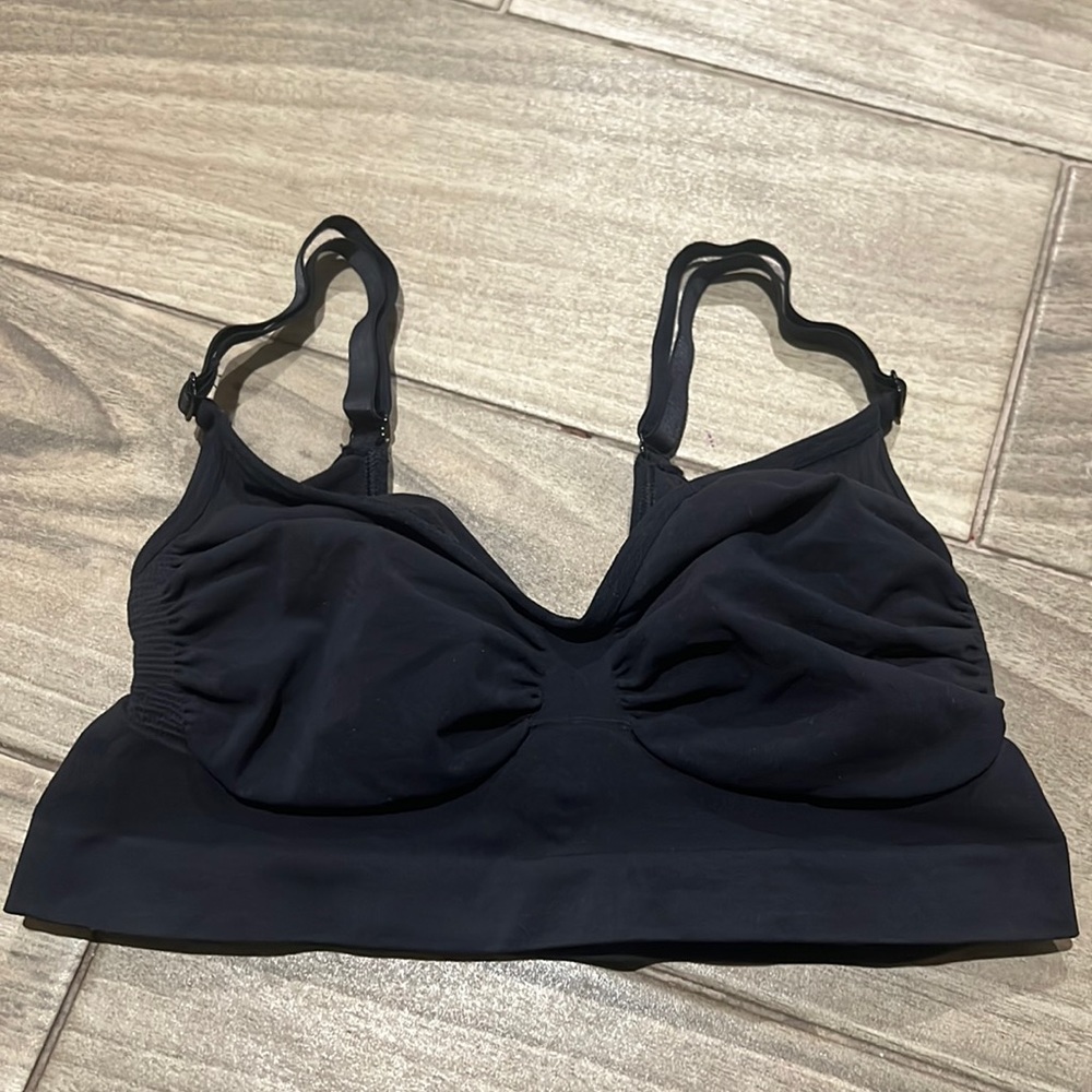 SKIMS SCULPTING BRALETTE